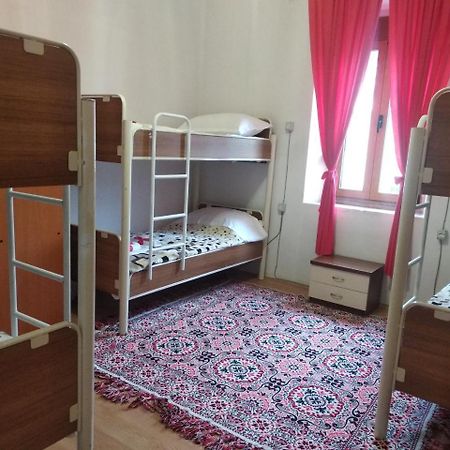 My Hostel In בראט מראה חיצוני תמונה