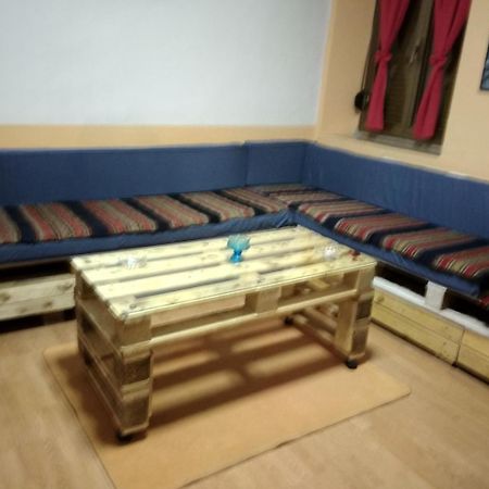 My Hostel In בראט מראה חיצוני תמונה